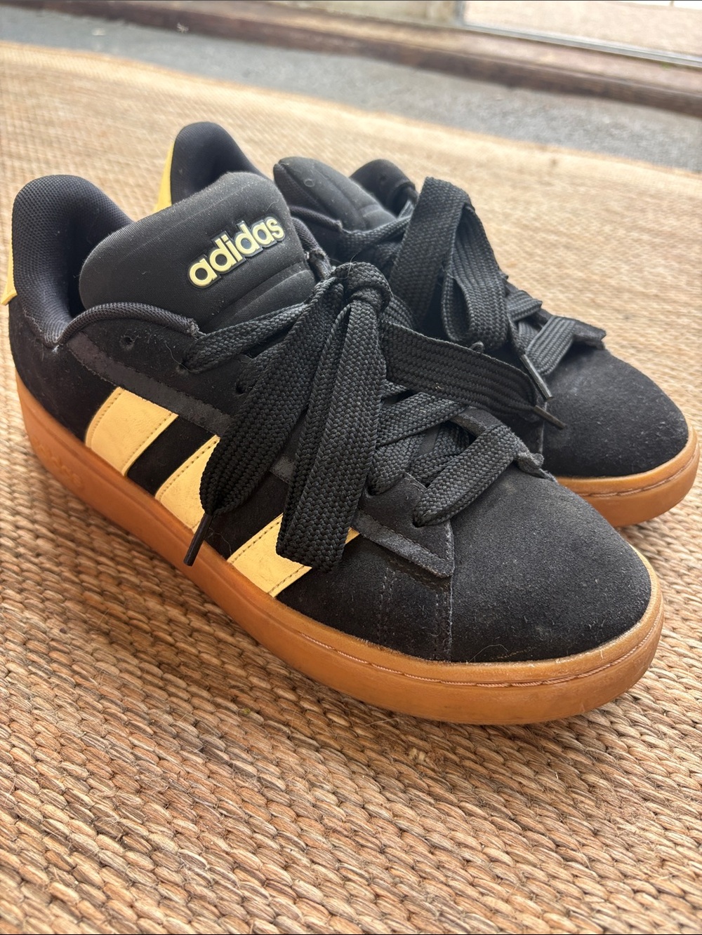 Adidas women’s sneakers size 9
